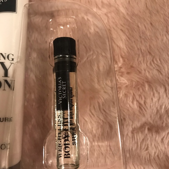 Victoria's Secret Body Treatment Lotion Scrub Wash Spa Gift Set Kit - Picture 15 of 16